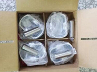 Gray Car Engine Piston , Toyota Corolla Engine Parts OEM 13101 15050